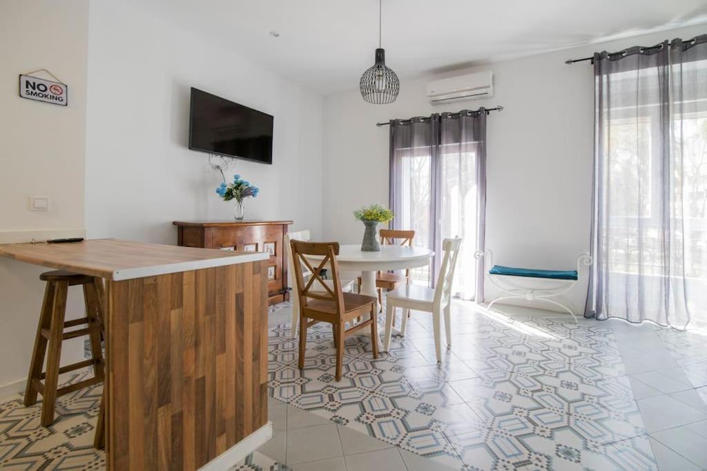 Cozy Flat In City Center Feel The Vibe Selfcheckin Valencia Exterior foto